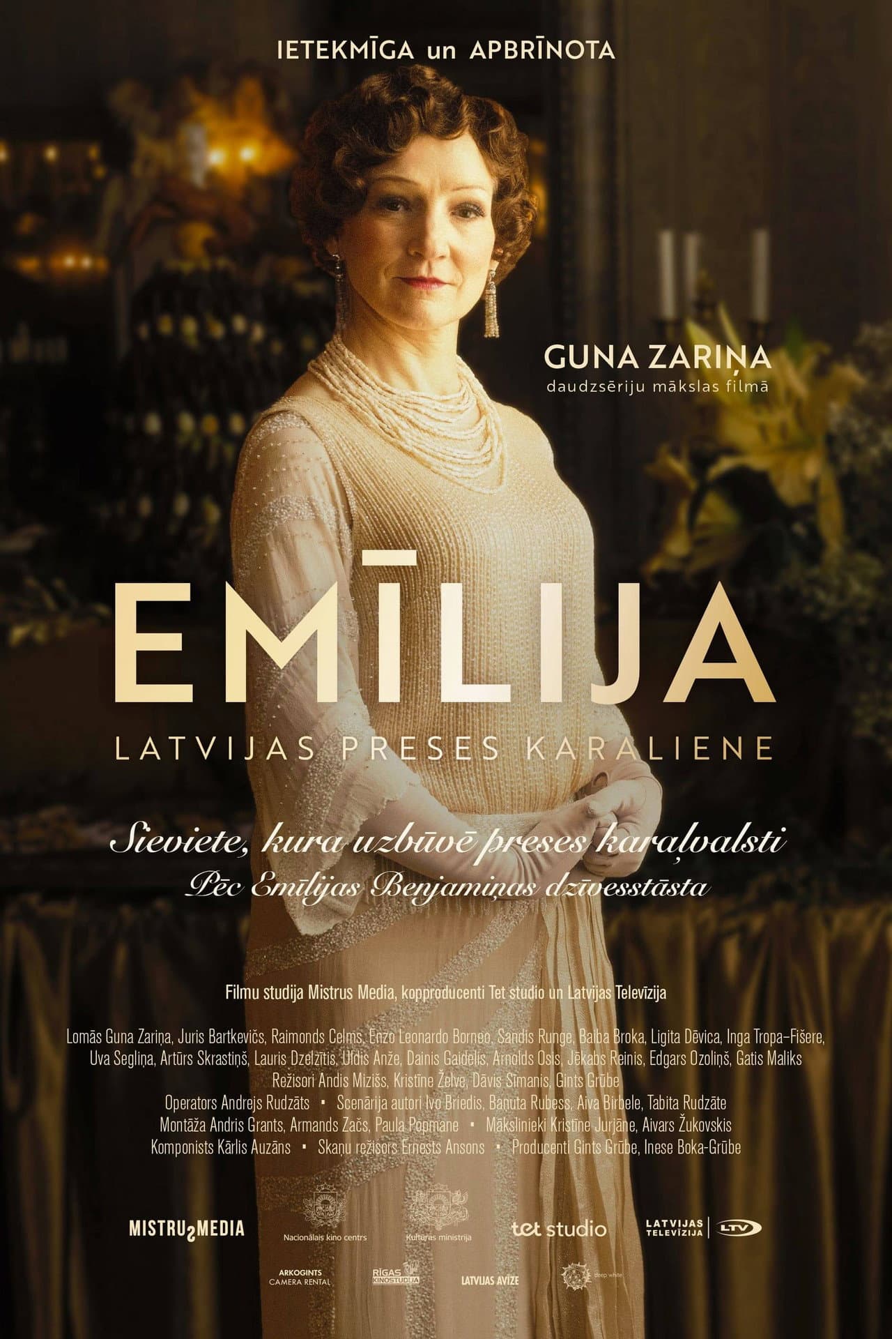 Emily. Queen of the Press preview 2