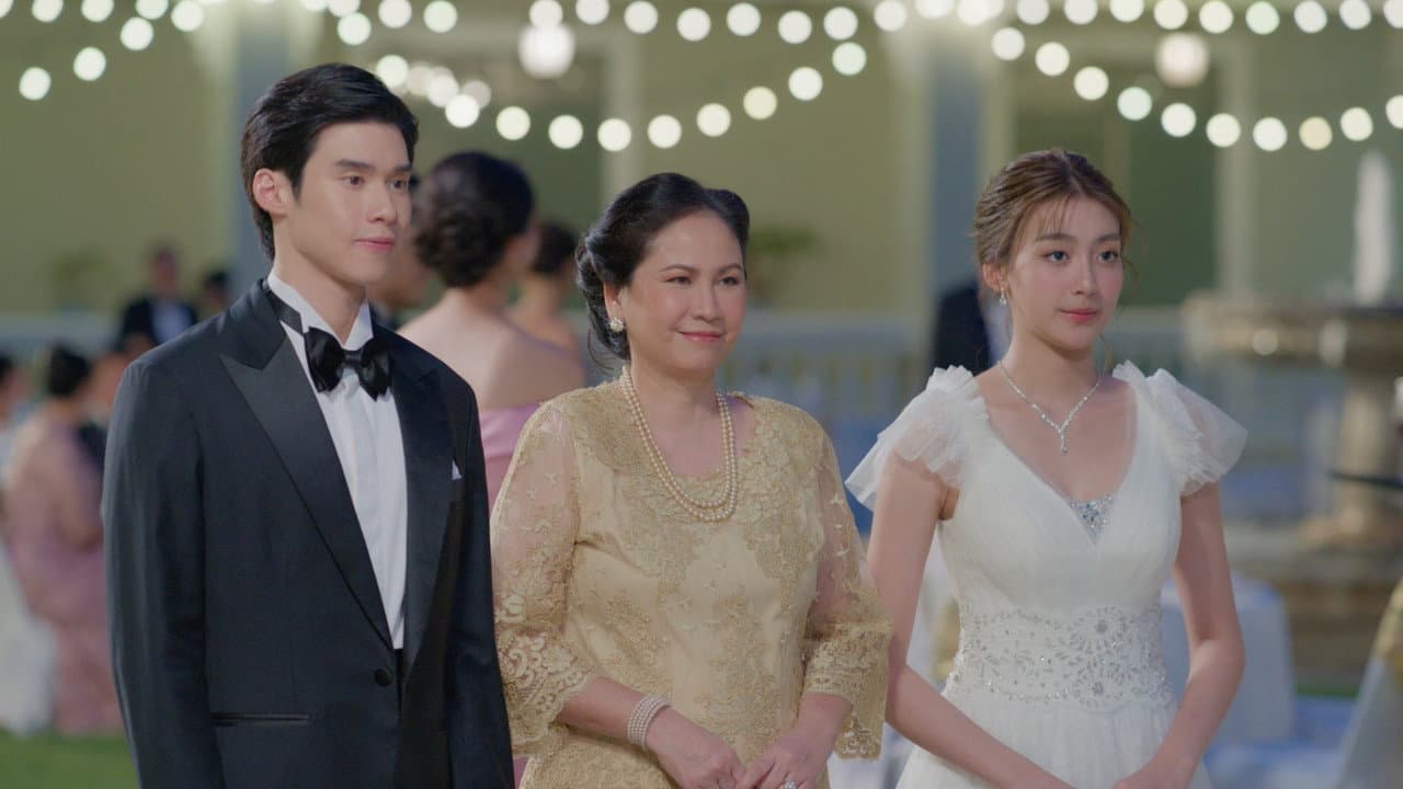 The Wedding / The Breaking Point