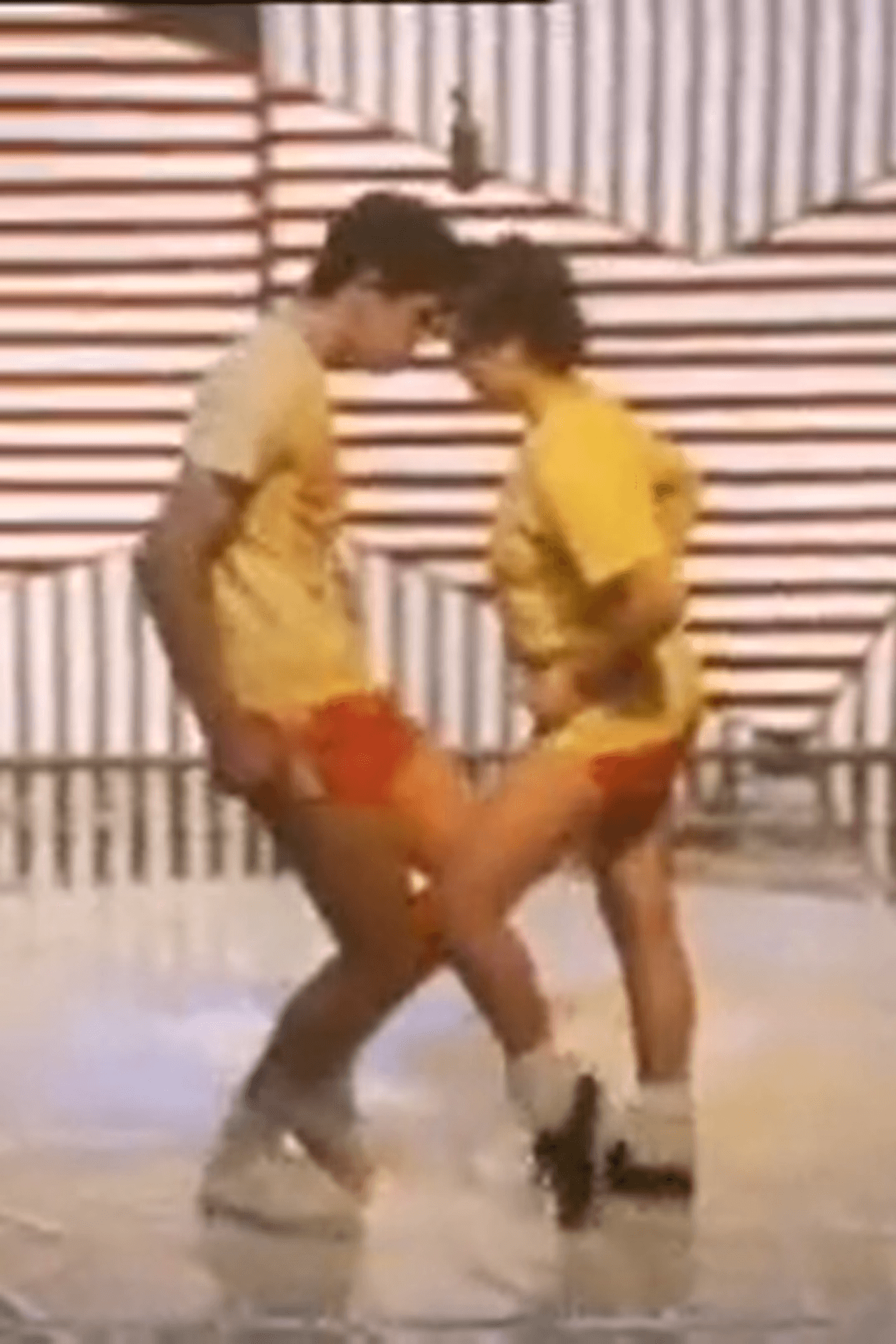 Com Um Monte de Beijos preview 1