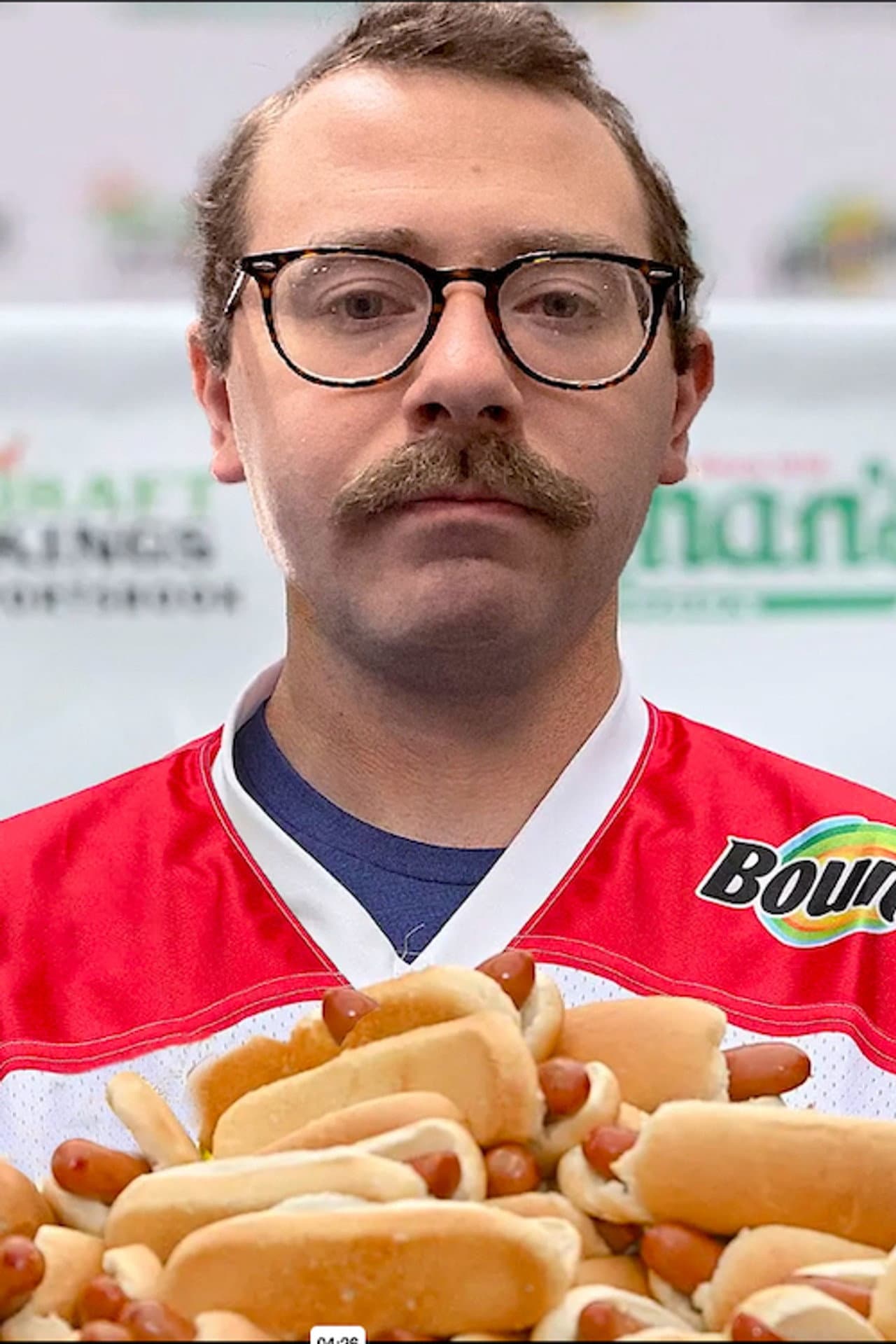 Howard’s Way: The Hot Dog Howard Story preview 2