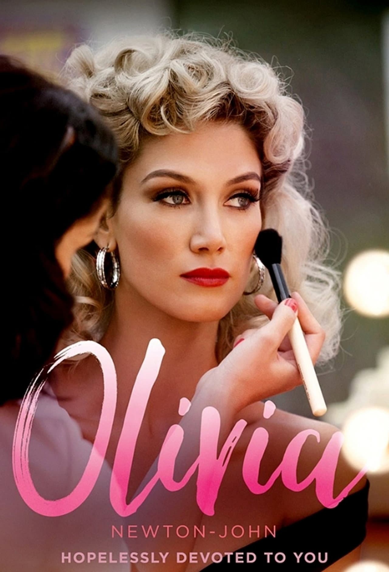 Olivia: Hopelessly Devoted to You preview 2