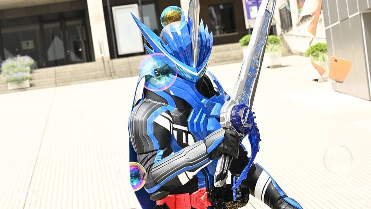 Chapter 2: The Water Swordsman Along With a Blue Lion