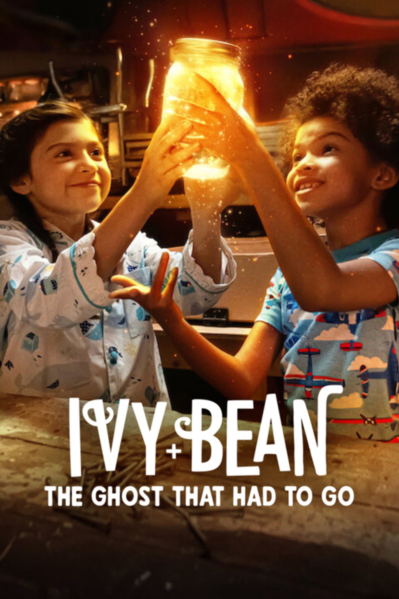 Ivy + Bean: The Ghost That Had to Go preview 2