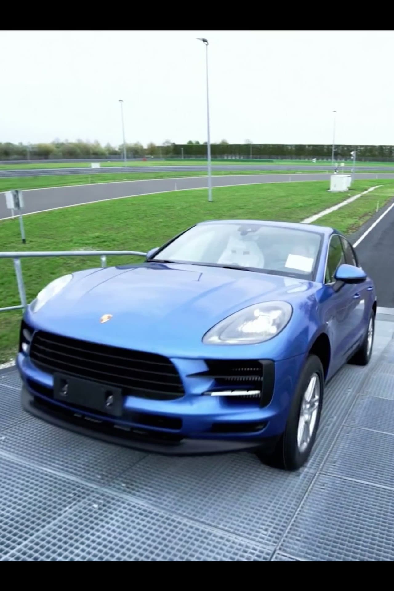 Making of: Porsche Macan preview 2