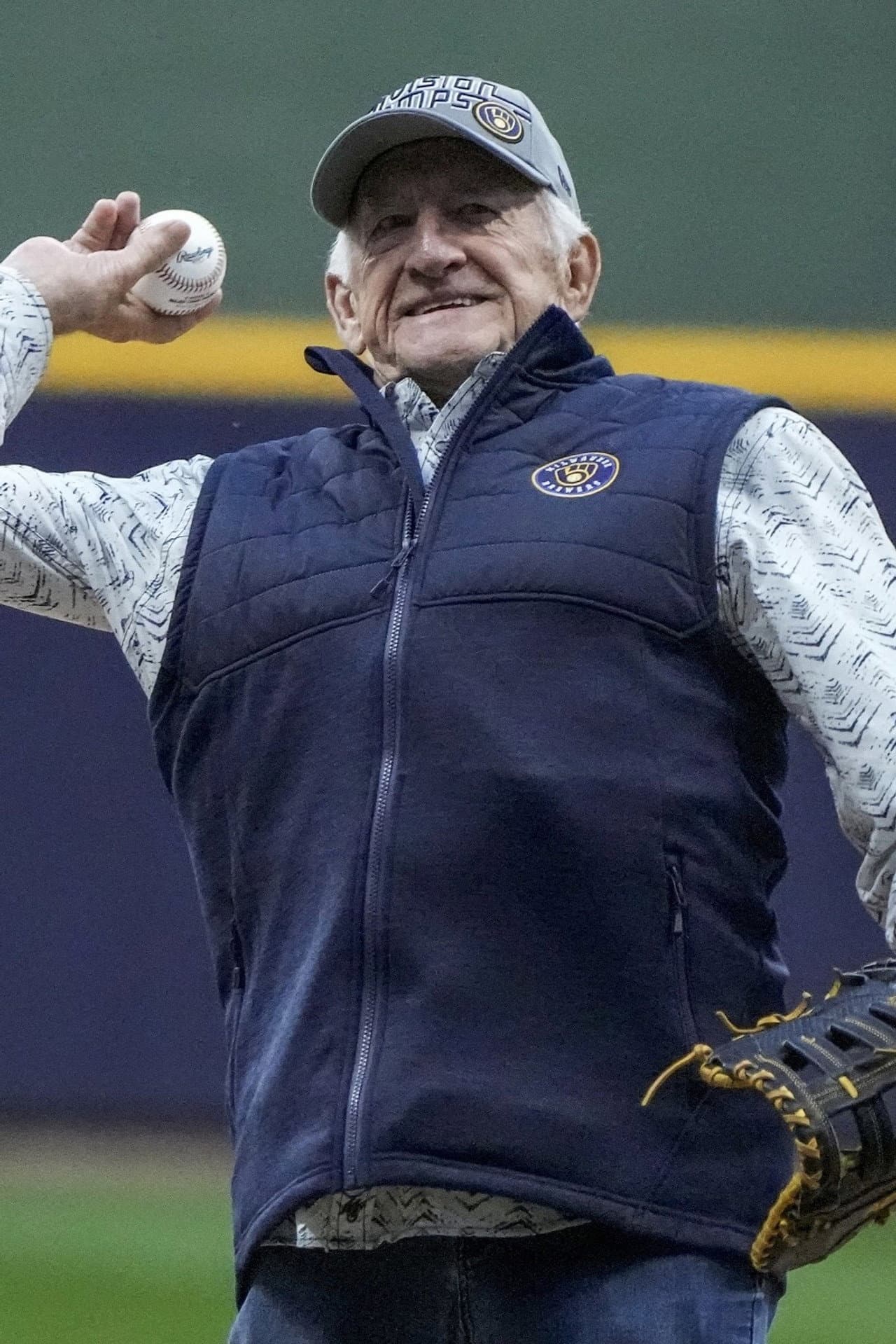 Mr. Baseball, Bob Uecker preview 2