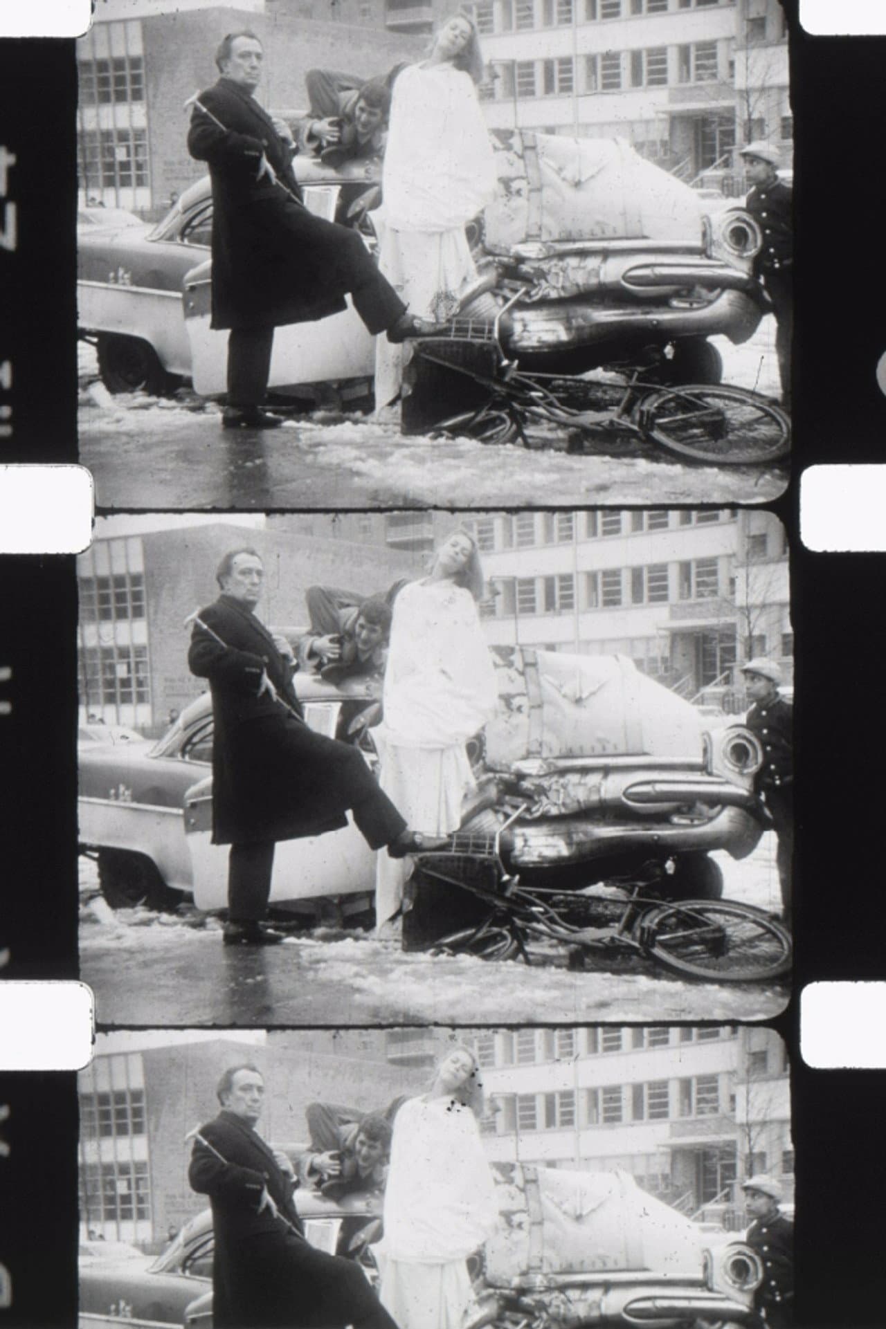 Salvador Dalí at Work preview 1