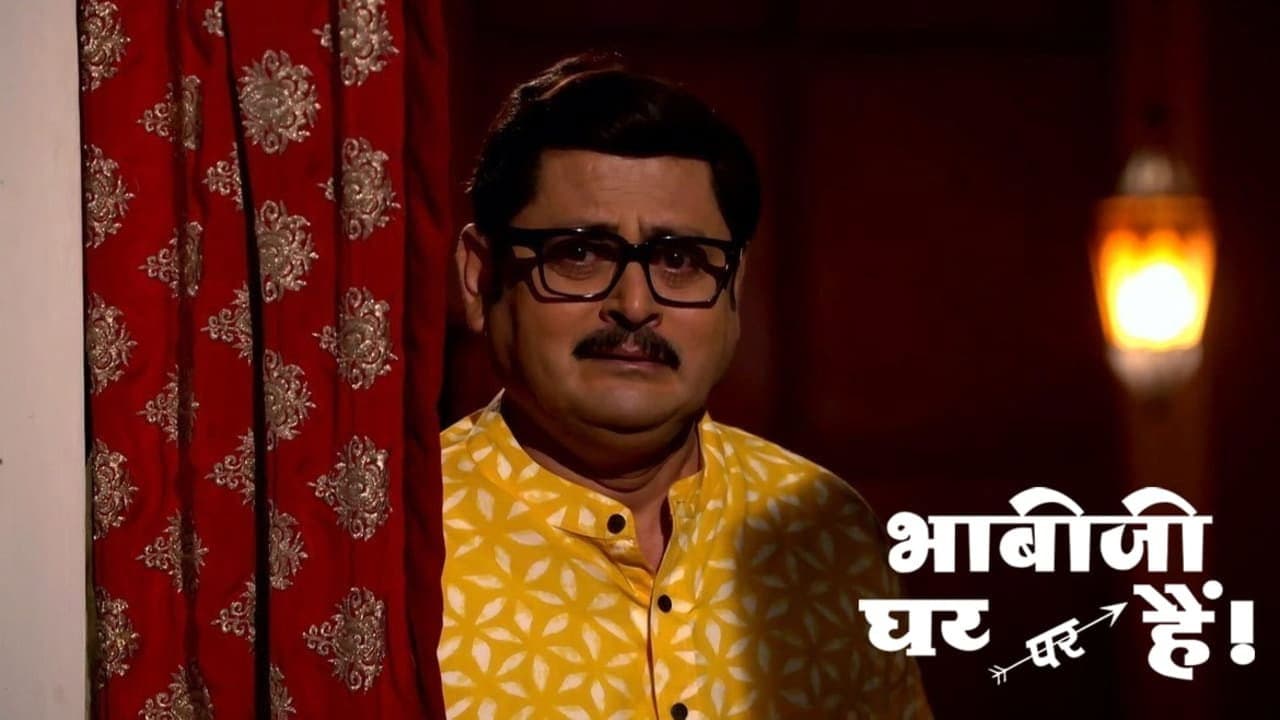 Vibhuti Makes a Group Of 'qawwali' Singers