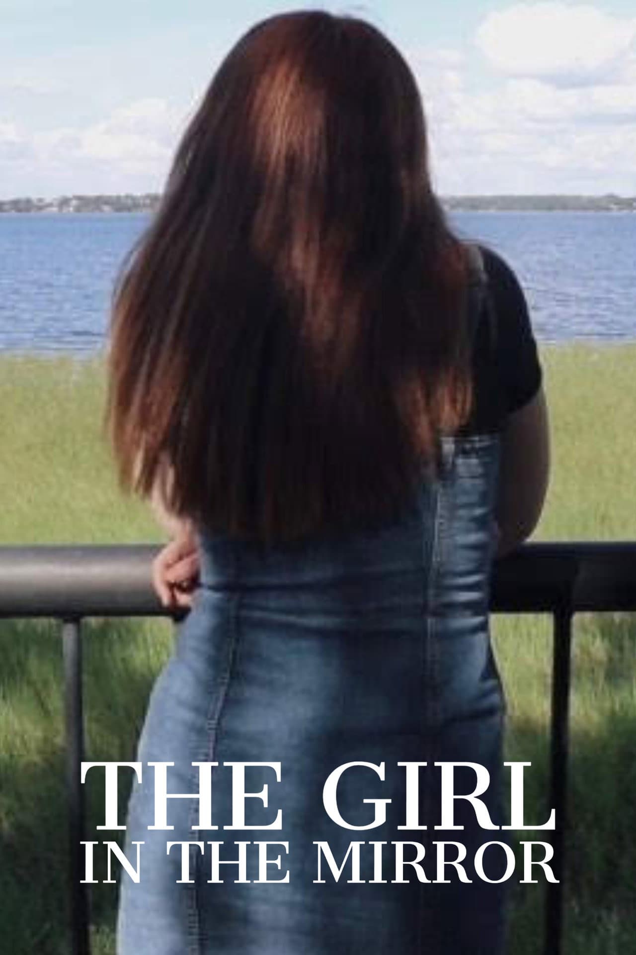 The Girl in the Mirror preview 1