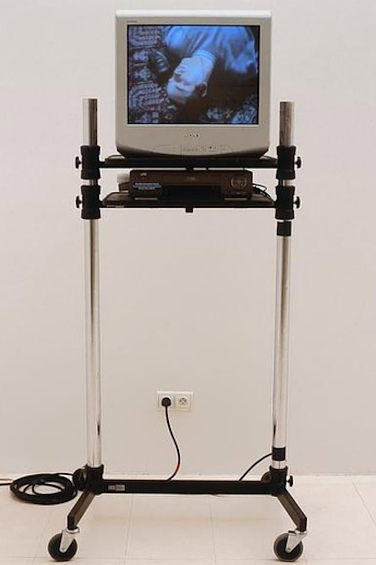 Douglas Gordon sings the best of Lou Reed & The Velvet Underground (For Bas Jan Ader) preview 1