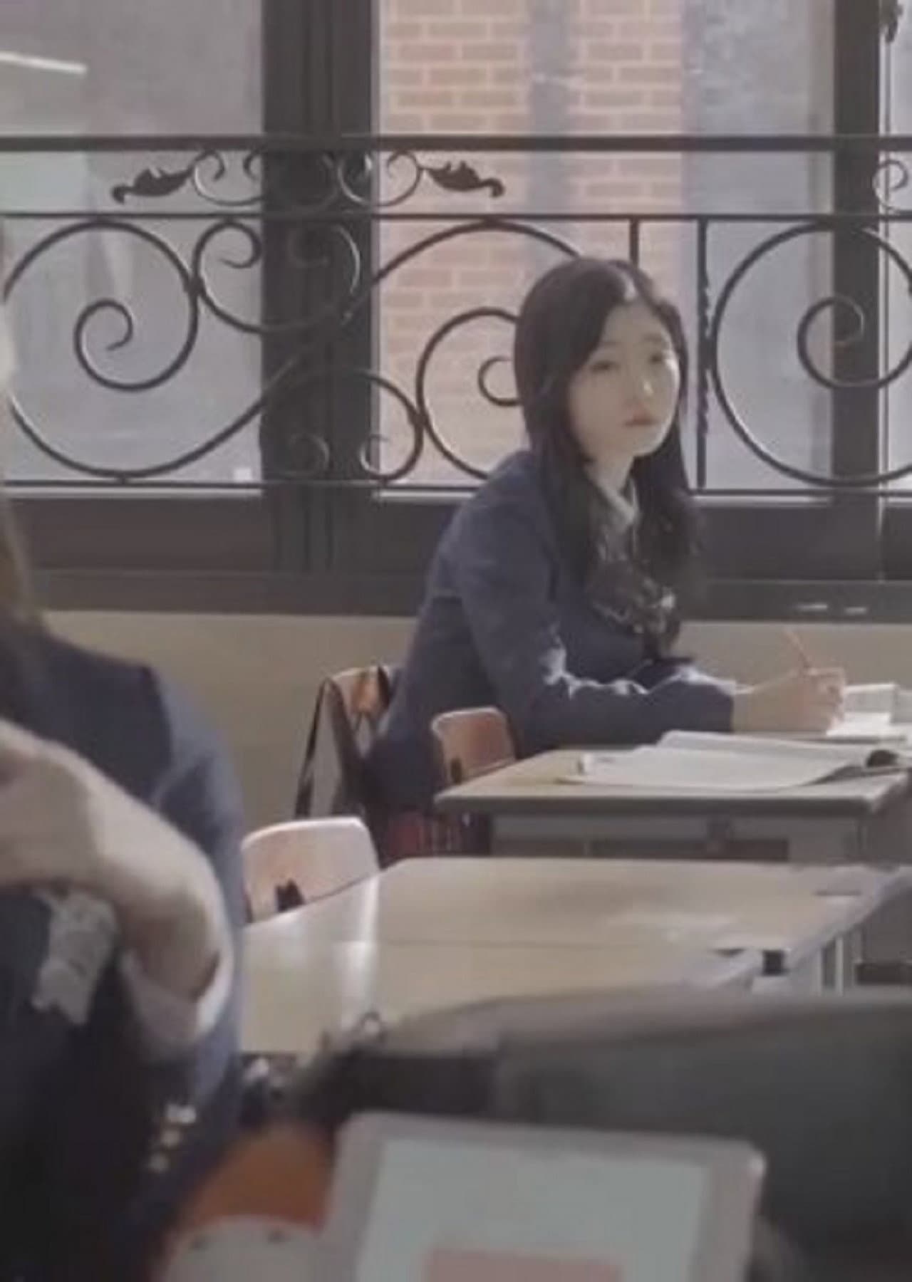 Happy Ending preview 2