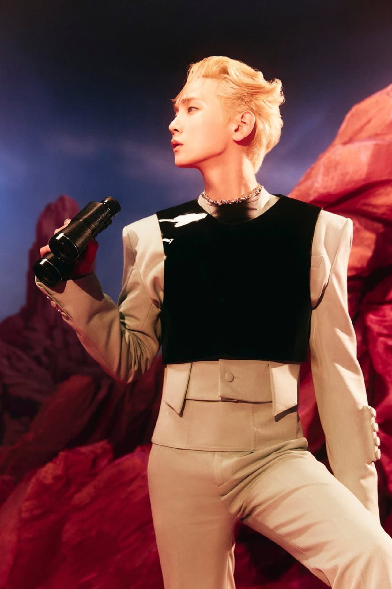 KEY 'BAD LOVE' MV preview 1