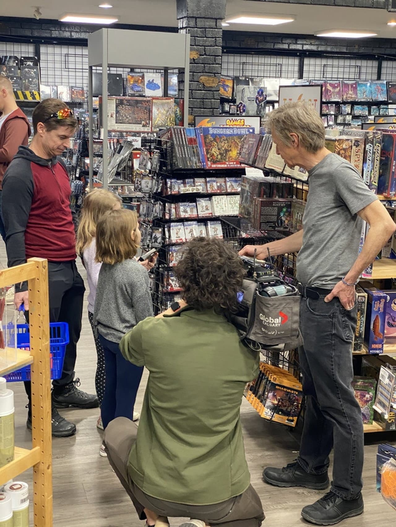 Friendly Local Game Store preview 1