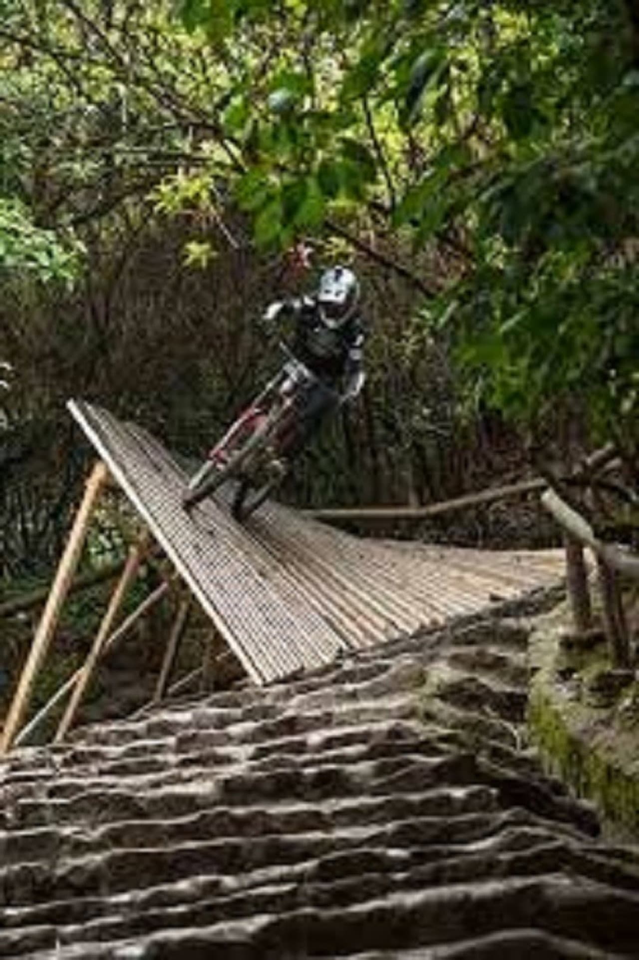 Downhill Urbano preview 2