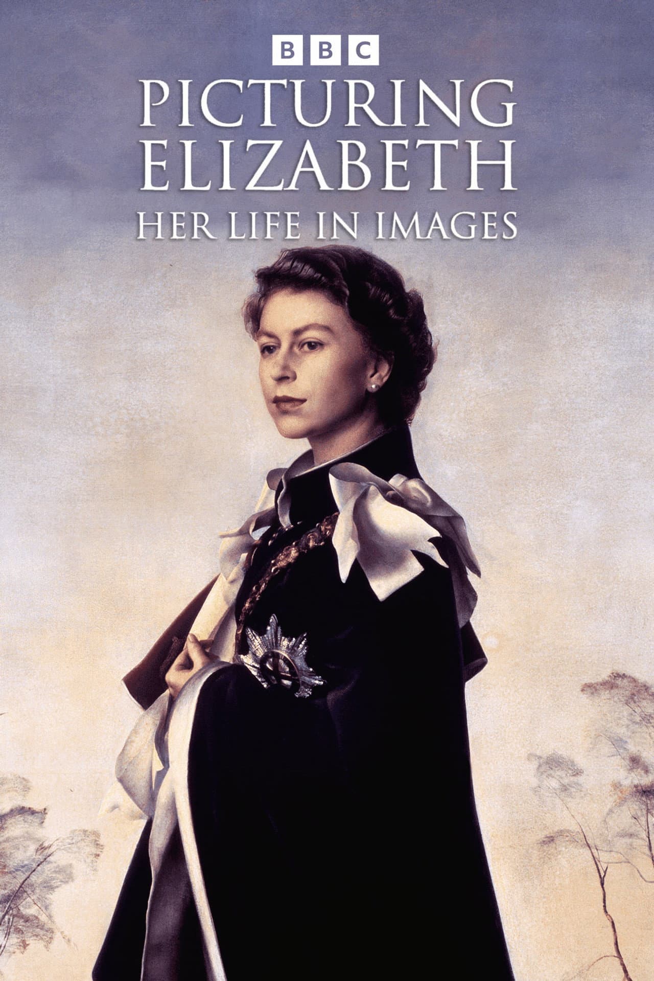 Picturing Elizabeth: Her Life in Images preview 1