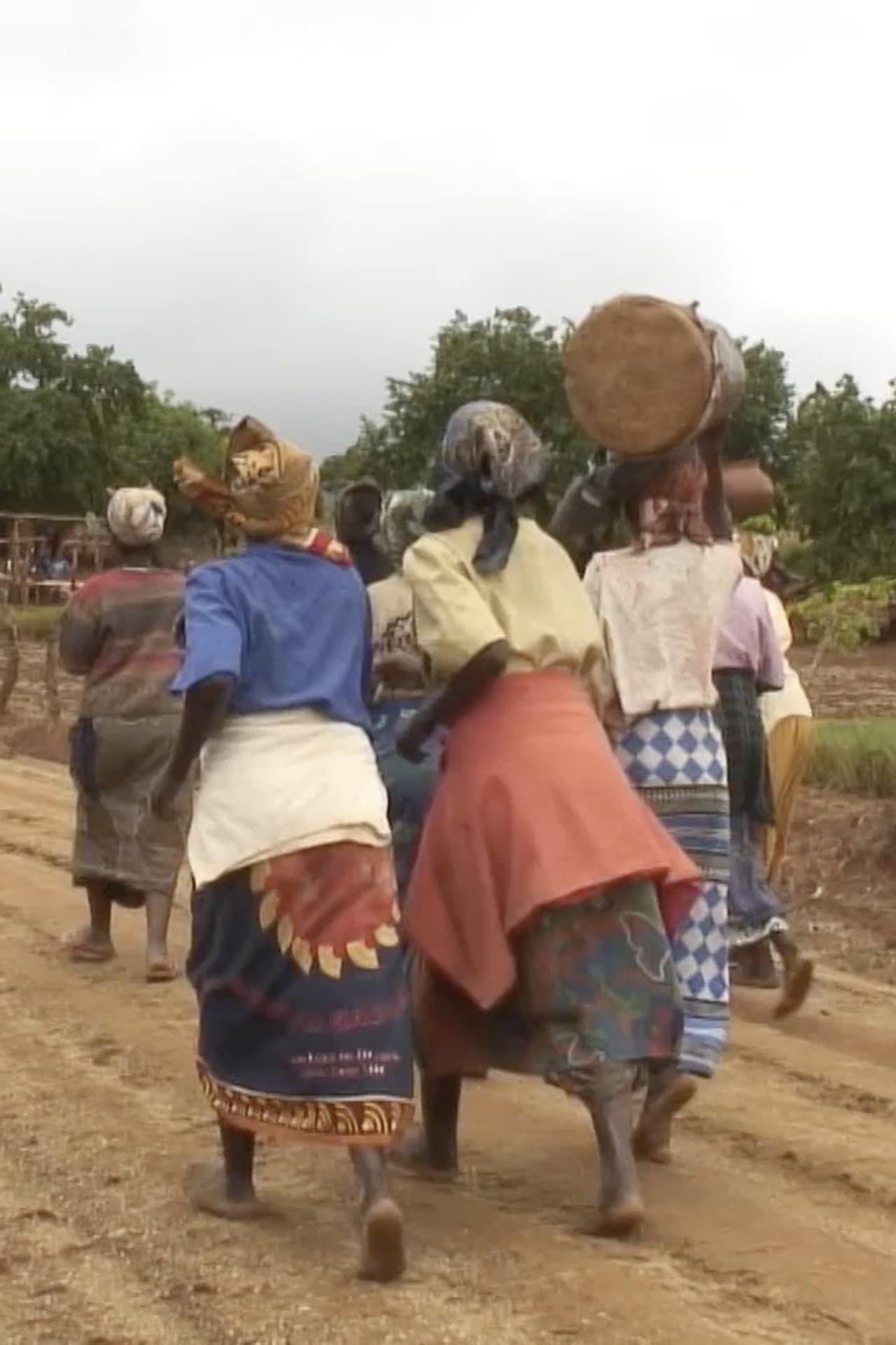 If Vagina Had Teeth: The Shona Rainmaking Ceremony in Western Mozambique preview 1