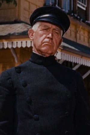 Nolan Leary