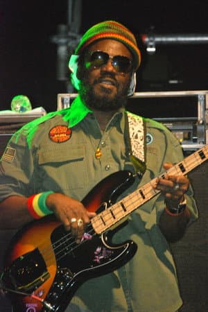 Aston Barrett