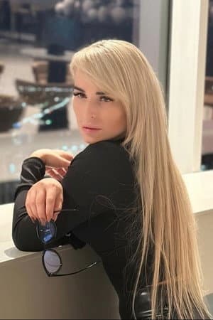 Elena Flying