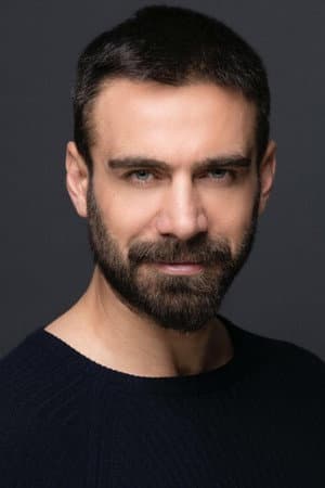 Adnan Koç