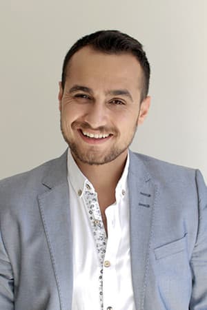 Savaş Satış
