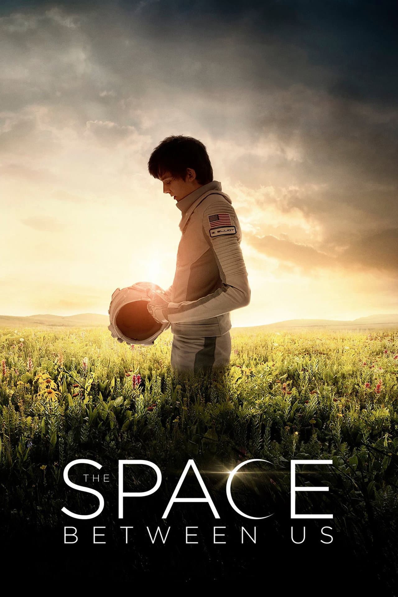 The Space Between Us preview 2